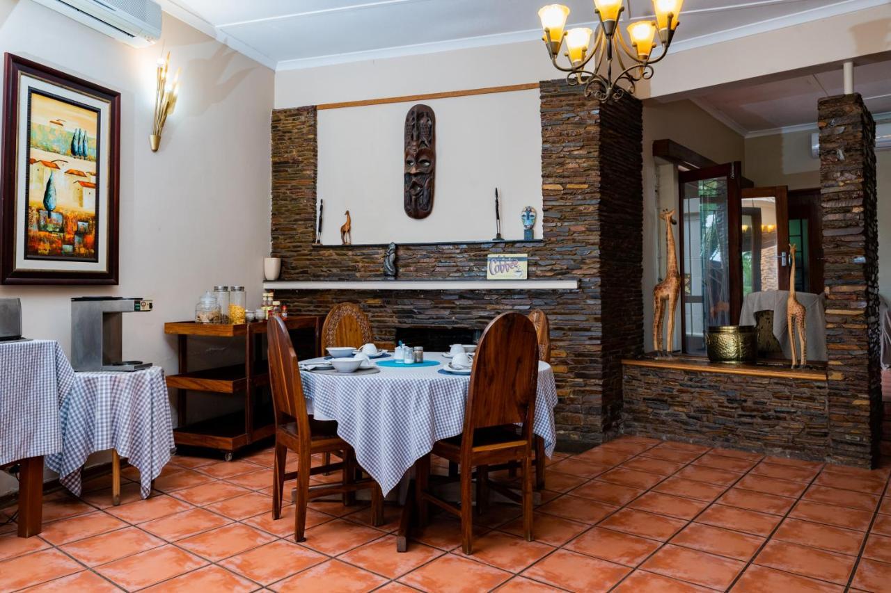 Riverbank Lodge Upington Exterior foto
