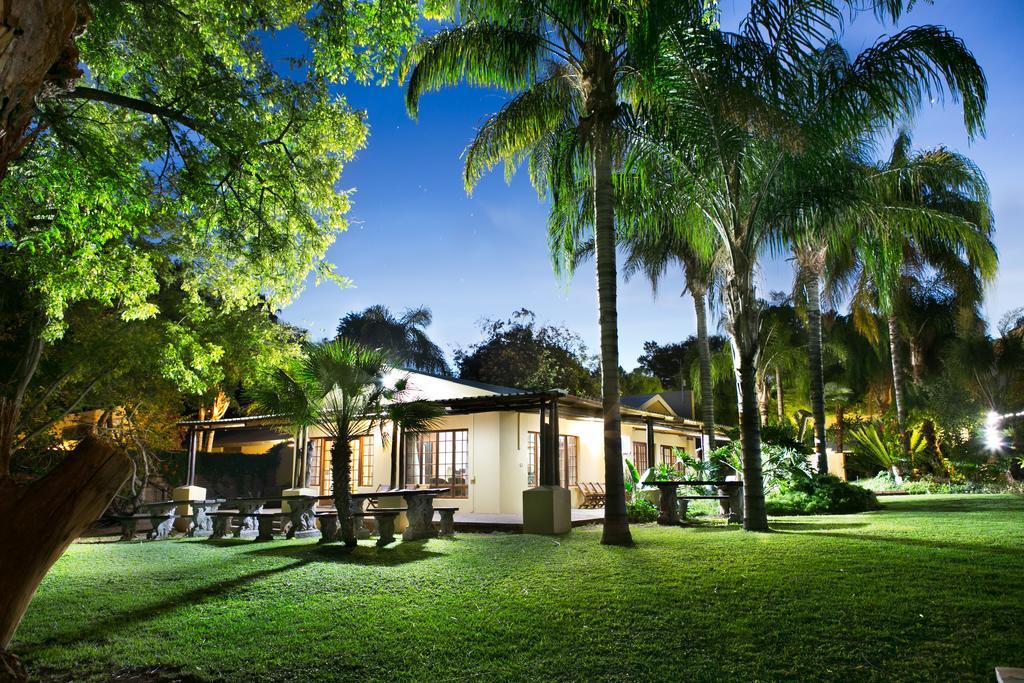 Riverbank Lodge Upington Exterior foto